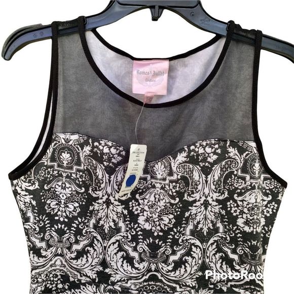 Black and White Romeo & Juliet Couture Dress - Picture 2 of 3